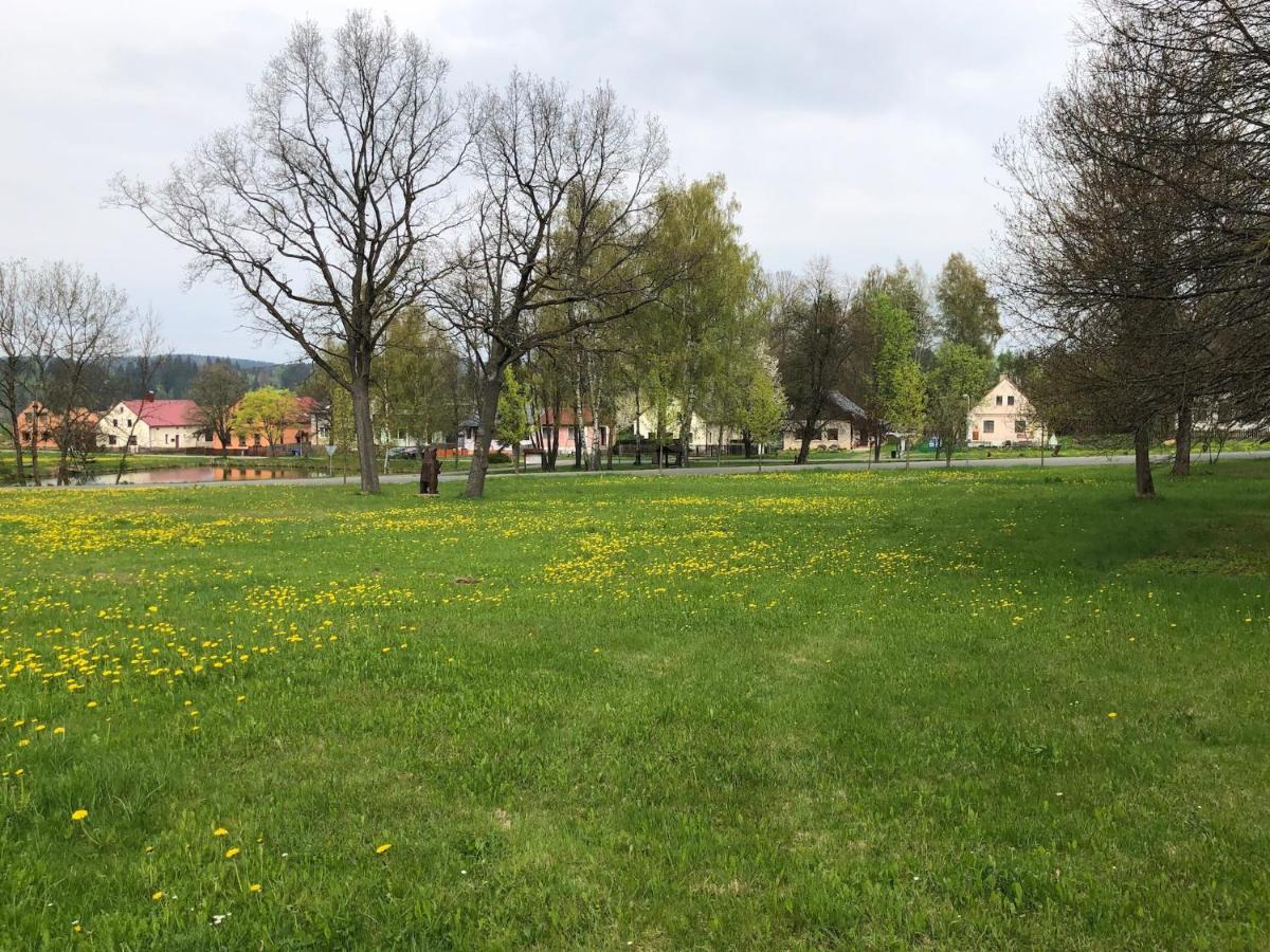Mamut Villa Rozvadov Buitenkant foto